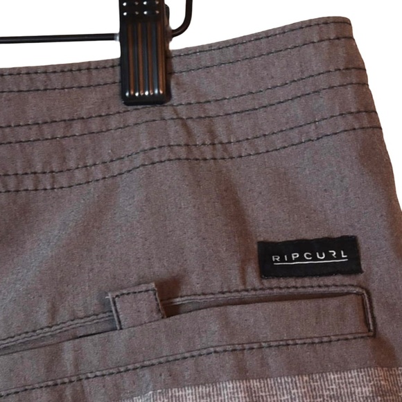 Rip Curl Men’s 32 Surf Craft Boardshorts Striped Colorblock Beach Swim Surf - Picture 3 of 7